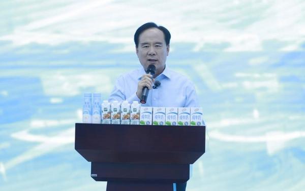 “玩”明白了！首部乳业科普剧本杀上线澳门新葡京网页这个六一伊利把牛奶知识(图2)