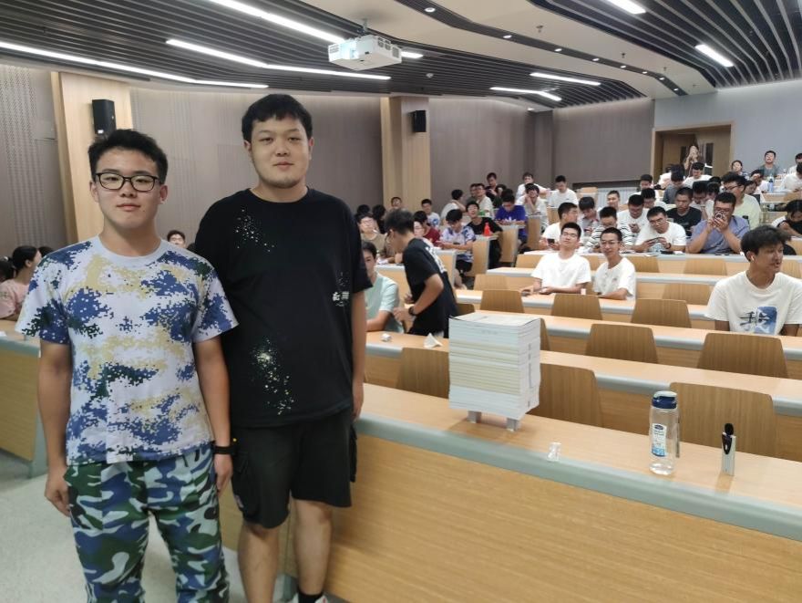 面向本科新生开展沉浸式形势与政策课新葡京娱乐城计算机科学与技术学院