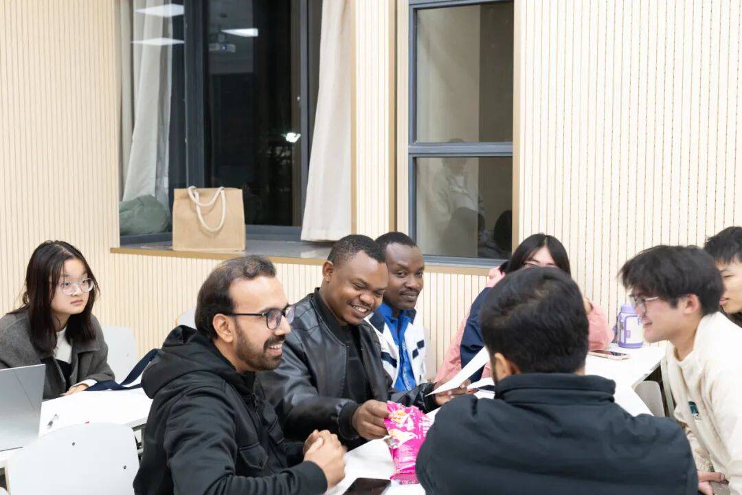 手作、剧本杀审青夜校太会了!新葡京收官撒花~戏剧、非遗(图3) 手作、剧本杀审青夜校太会了!新葡京收官撒花~戏剧、非遗(图3)